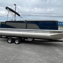 Larson LX 850 Classic SF