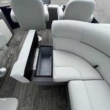 Larson LX 850 Classic SF