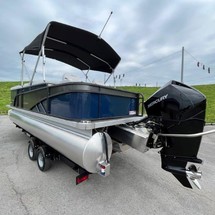 Larson LX 850 Classic SF