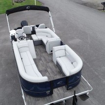 Larson LX 850 Classic SF