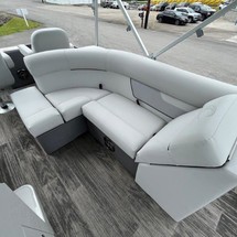 Larson LX 850 Classic SF