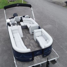 Larson LX 850 Classic SF