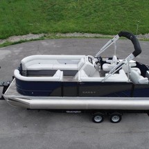 Larson LX 850 Classic SF