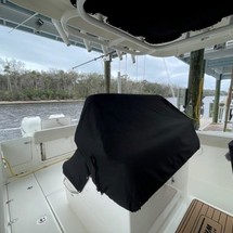 Boston Whaler 330 Outrage