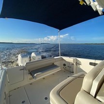 Boston Whaler 330 Outrage