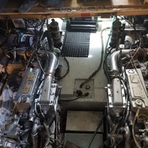 Hatteras 77 Convertible