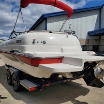 Splendor 240 cuddy cabin
