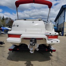 Splendor 240 cuddy cabin