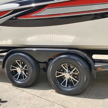 Splendor 240 cuddy cabin