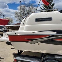 Splendor 240 cuddy cabin
