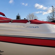 Splendor 240 cuddy cabin