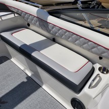 Splendor 240 cuddy cabin