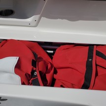 Splendor 240 cuddy cabin