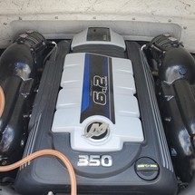 Splendor 240 cuddy cabin