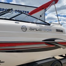 Splendor 240 cuddy cabin