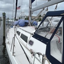 Catalina 380
