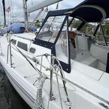 Catalina 380