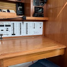 Catalina 380