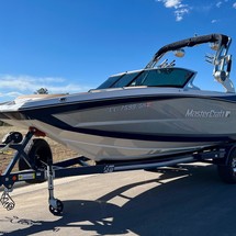 Mastercraft XT22