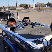 Triton 21 trx dc