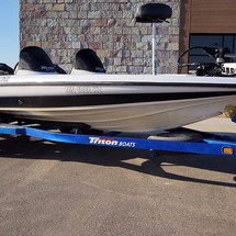 Triton 21 trx dc