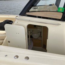 Chris-Craft Catalina 30