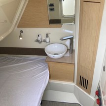 Chris-Craft Catalina 30