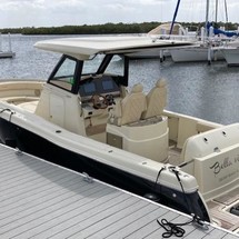 Chris-Craft Catalina 30