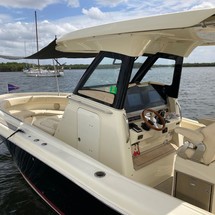 Chris-Craft Catalina 30