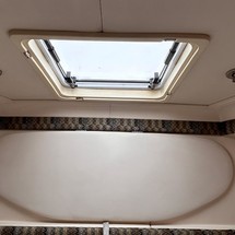 Carver 36 Mariner