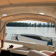 Cruisers yachts 3375 express