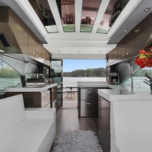 Cruisers Yachts 60 Cantius