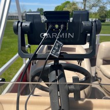 Sun Tracker Bass Buggy 18 DLX