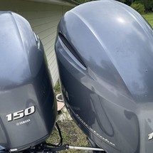 Cobia 217 center console