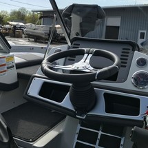 Ranger boats 212ls