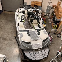 Super Air Nautique G23