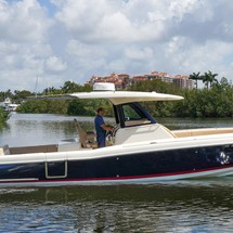 Chris-Craft Catalina 34