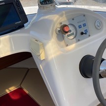 Arvor 215