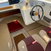 Arvor 215