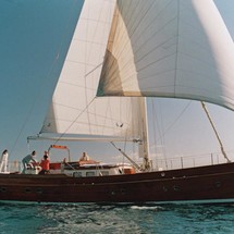 Hamble one design classic yacht