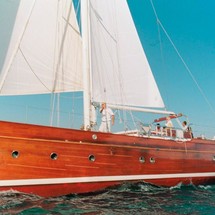 Hamble one design classic yacht
