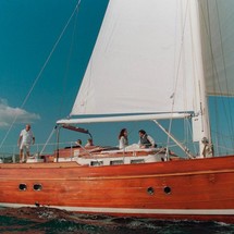 Hamble one design classic yacht