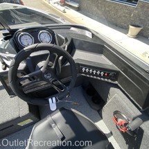 Crestliner 1750 Fish Hawk