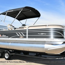 Sun Tracker Party Barge 20 DLX