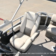 Sun Tracker Party Barge 20 DLX
