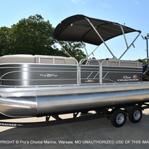 Sun Tracker Party Barge 20 DLX