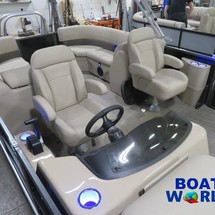 Premier Pontoons Navigator 220