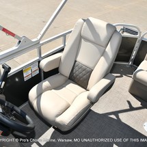Sun Tracker Party Barge 20 DLX