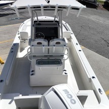 Ranger boats 2400 bay