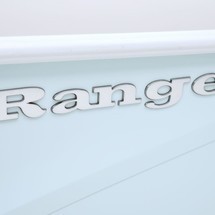 Ranger boats 2400 bay